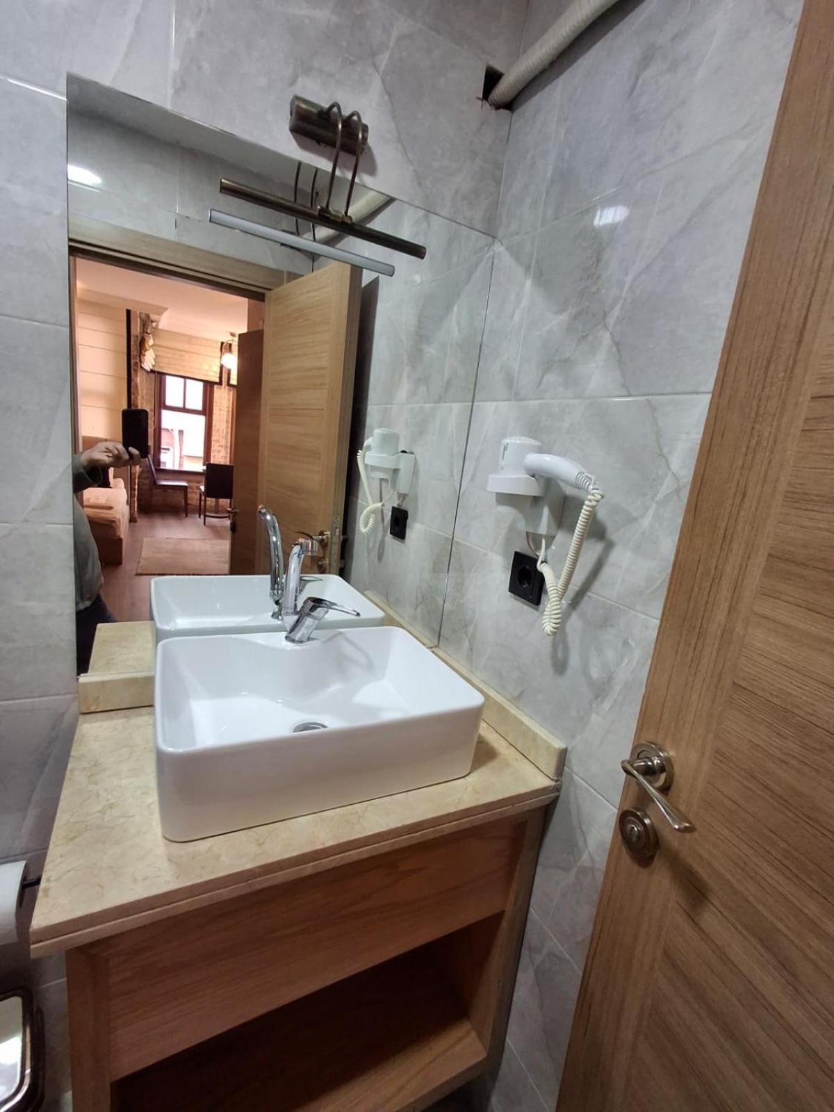 Besiktas Guest House Istanbul Ngoại thất bức ảnh